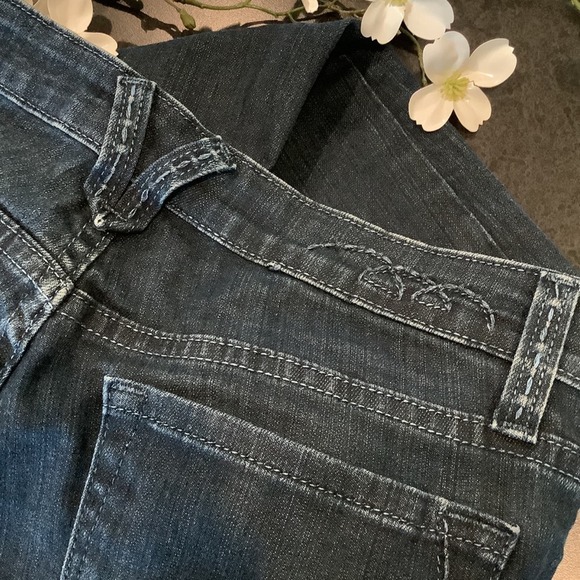 Miss Me Wide Leg Flare Jeans Lawrence Dark Wash Crackle Fade JP4531 Low Rise - Picture 6 of 16